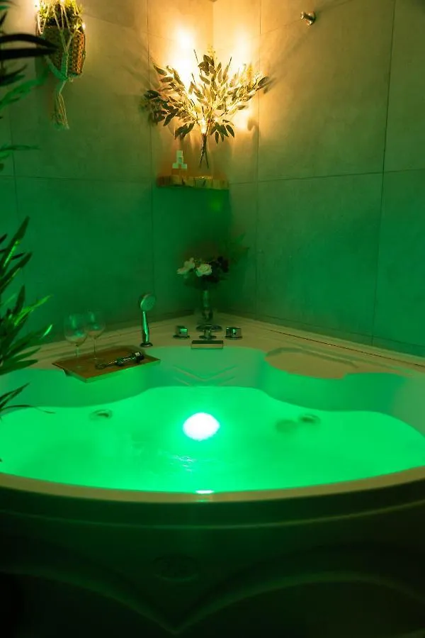Bed and Breakfast Casina In Via Foria à Naples